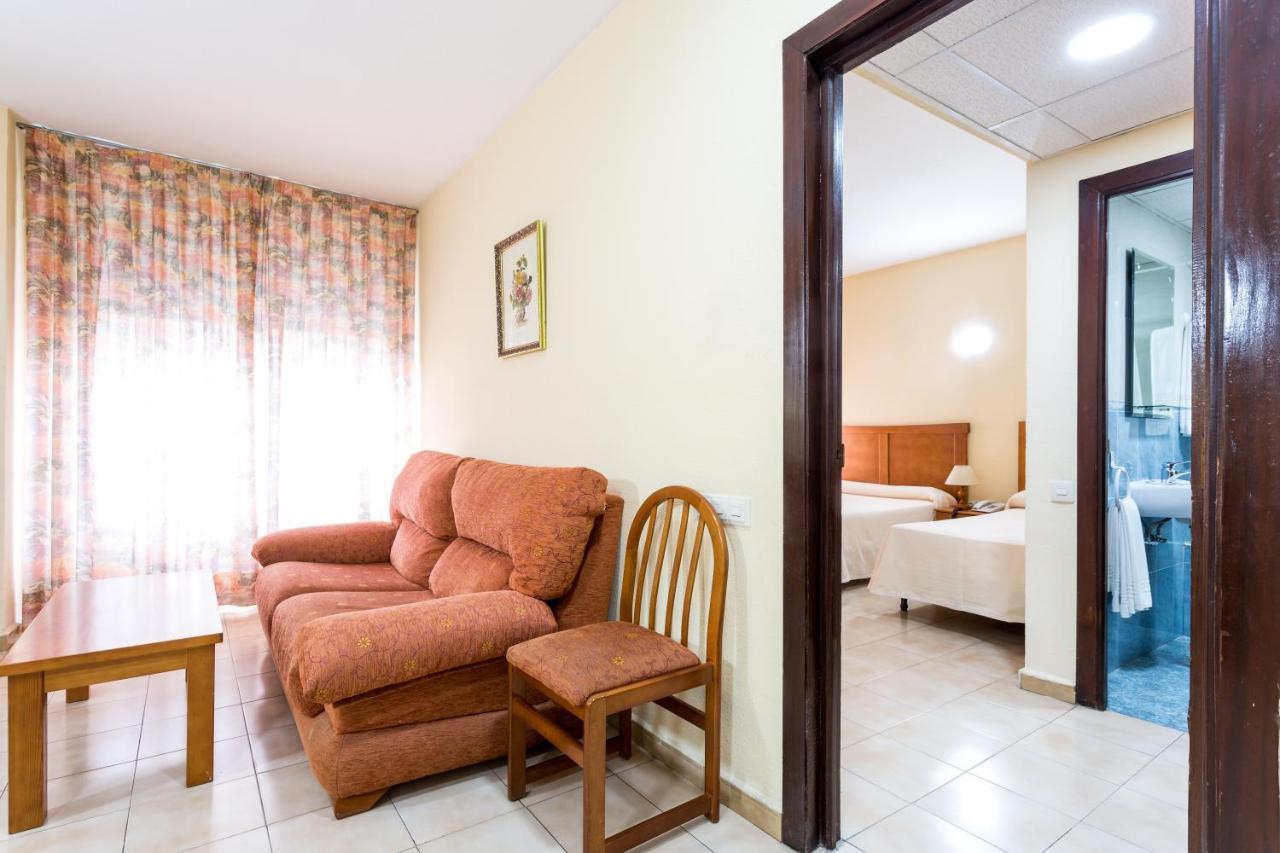 Apartamentos Resitur Sevilla Exterior foto