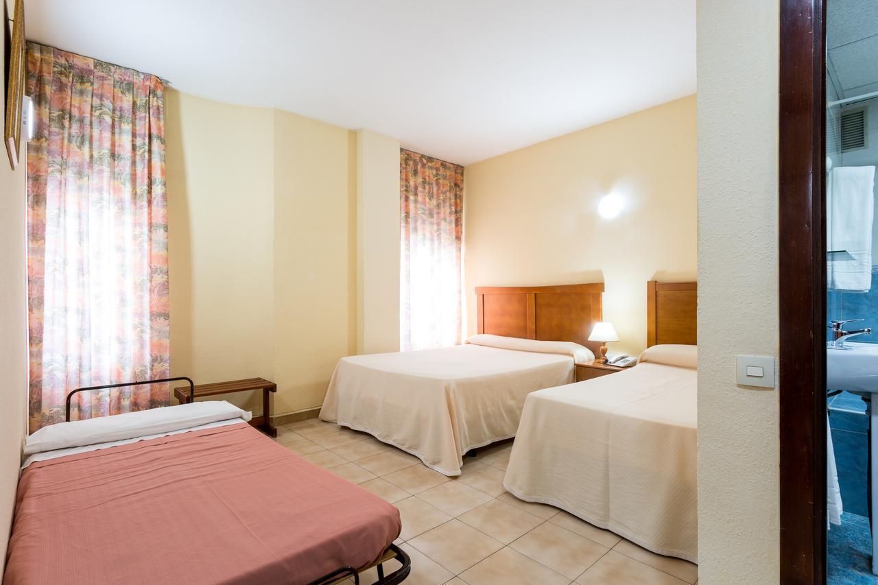 Apartamentos Resitur Sevilla Exterior foto